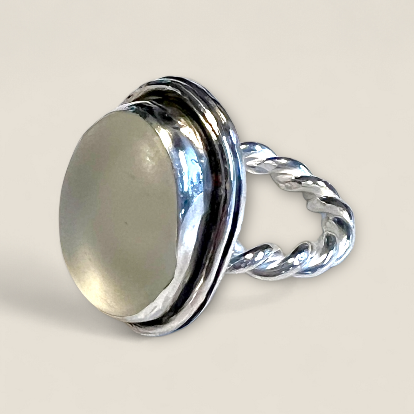 Silverring med strandglas Manet